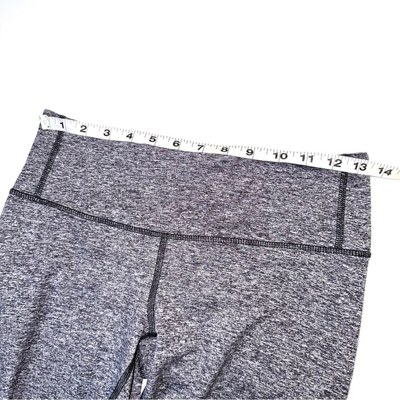 Patagonia Women’s S Heathered Grey 20” Activewear Capri Leggings - Picture 11 of 11